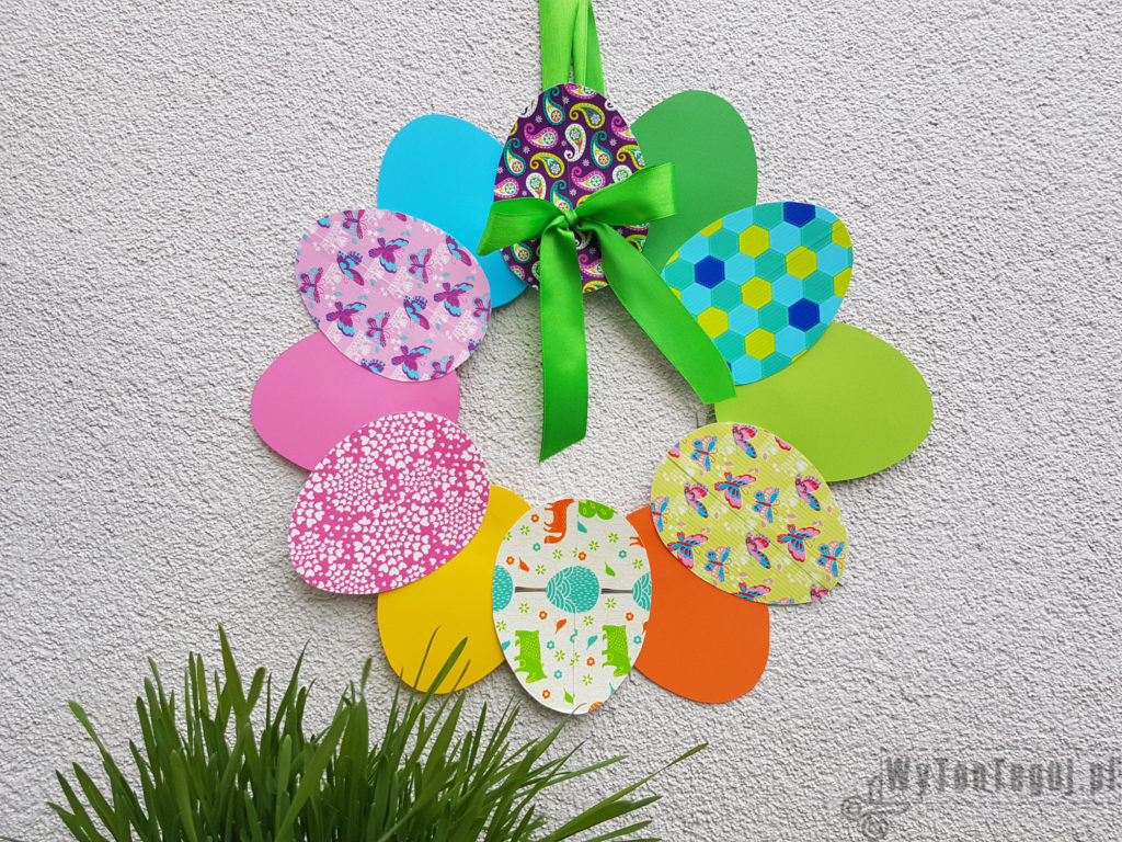 Easter paper wreath