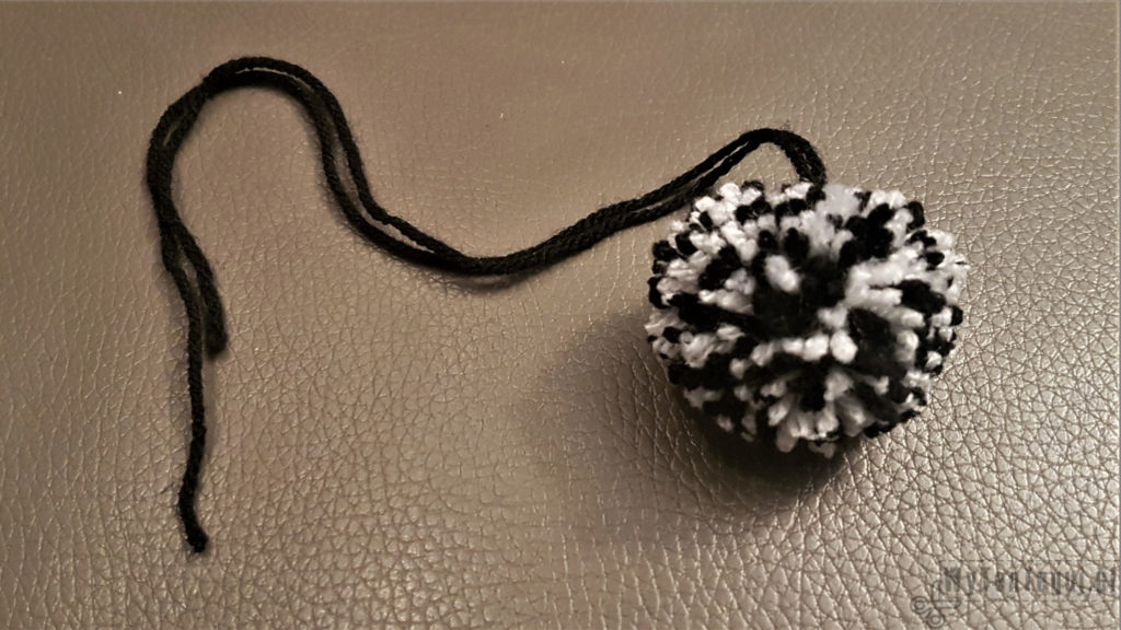 Pompon melanż biało-czarny