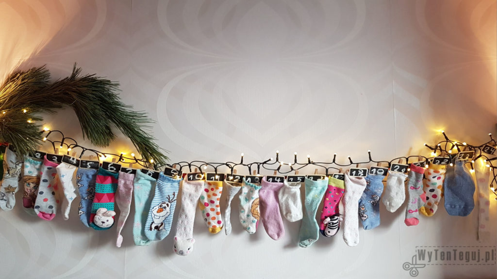 Advent calendar with socks