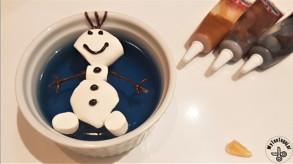 Making of marshmallow Olaf