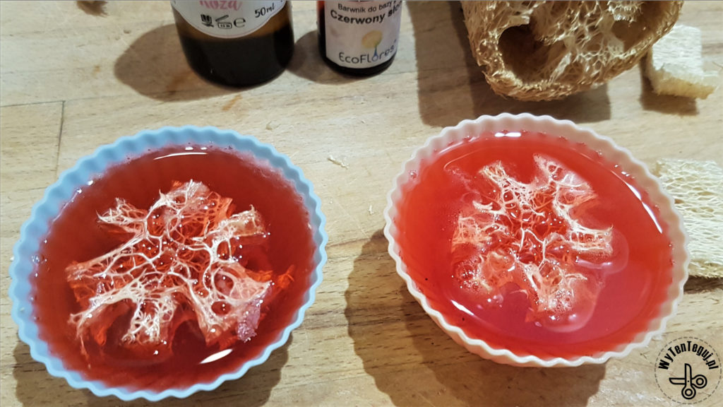 Preparation of rose glycerin soap