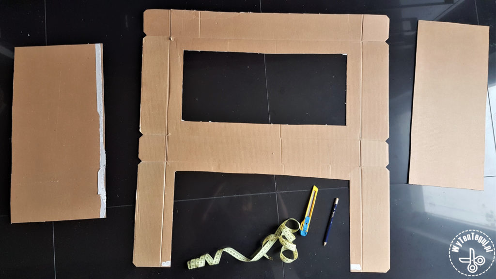 Cardboard for theater