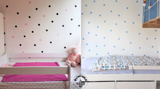Painted polka dots wall DIY