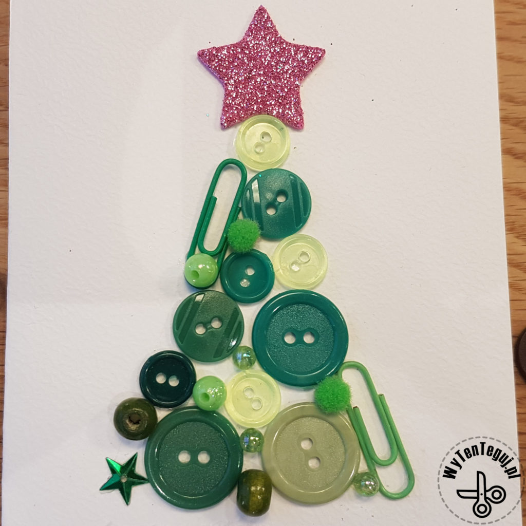 Green Christmas tree with buttons