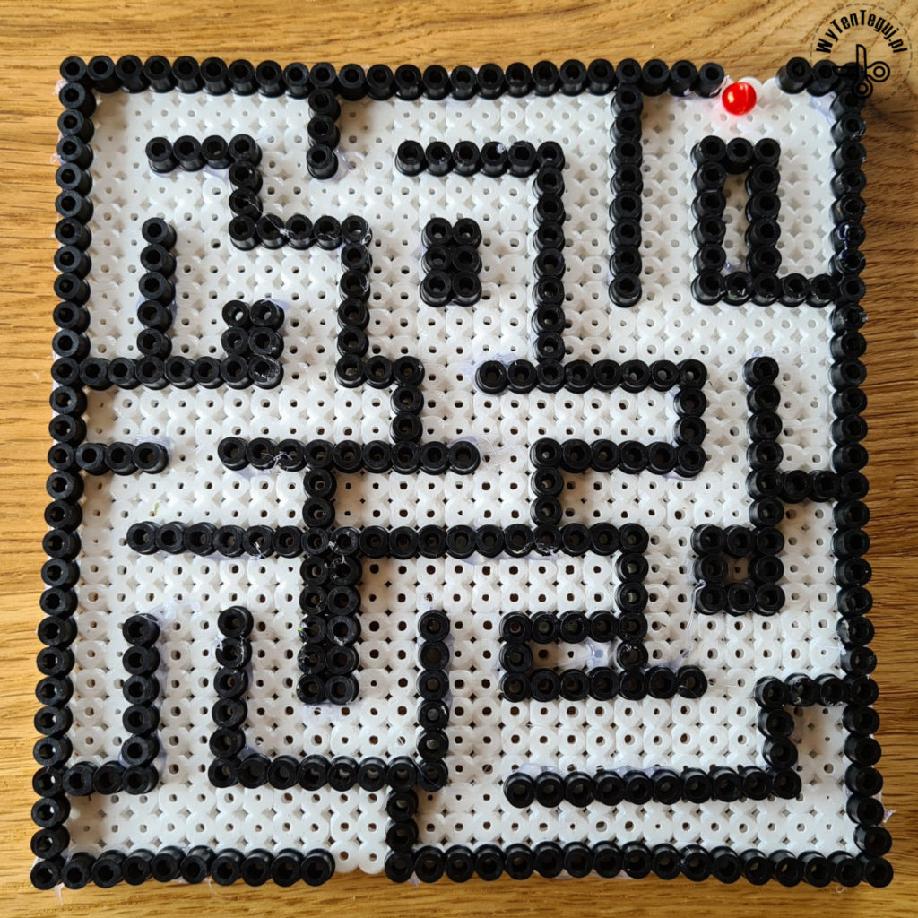 Maze game out of Hama beads