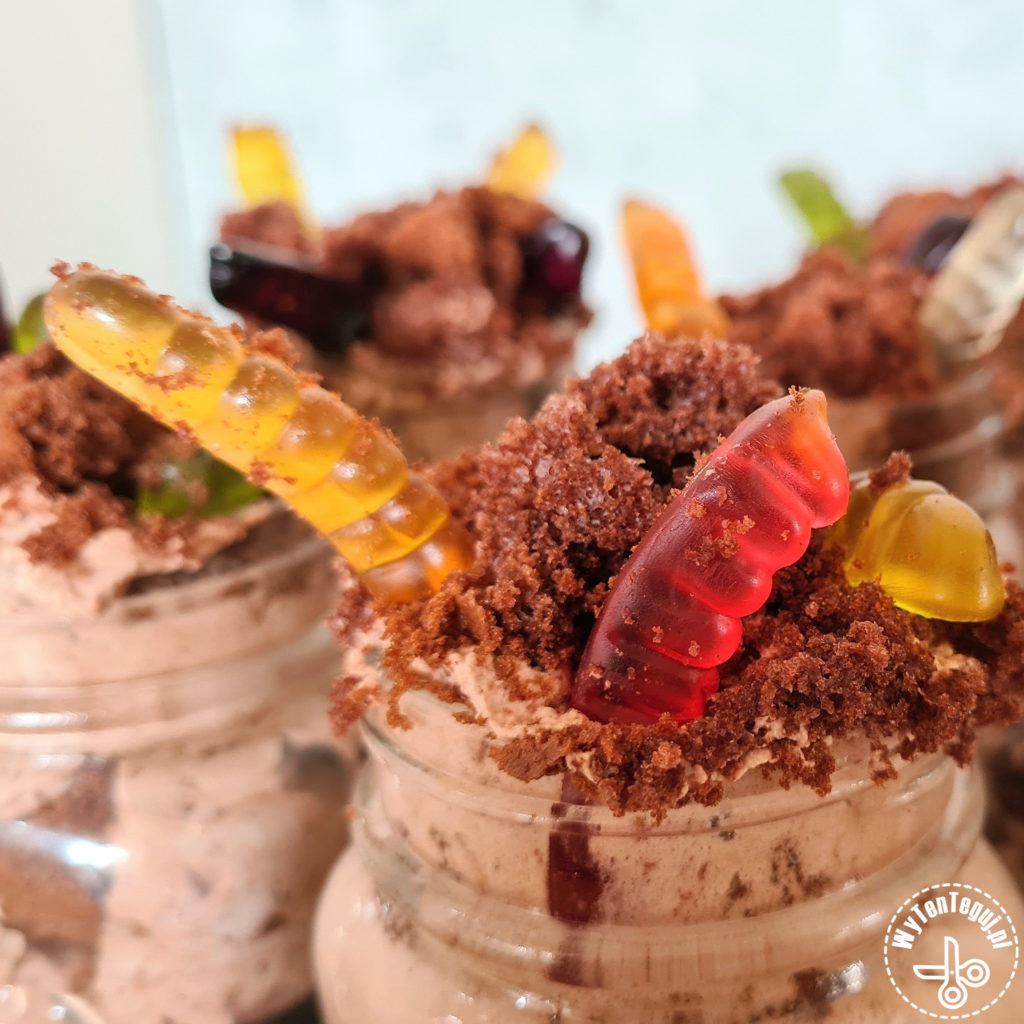 Dirt and worms dessert in a jar