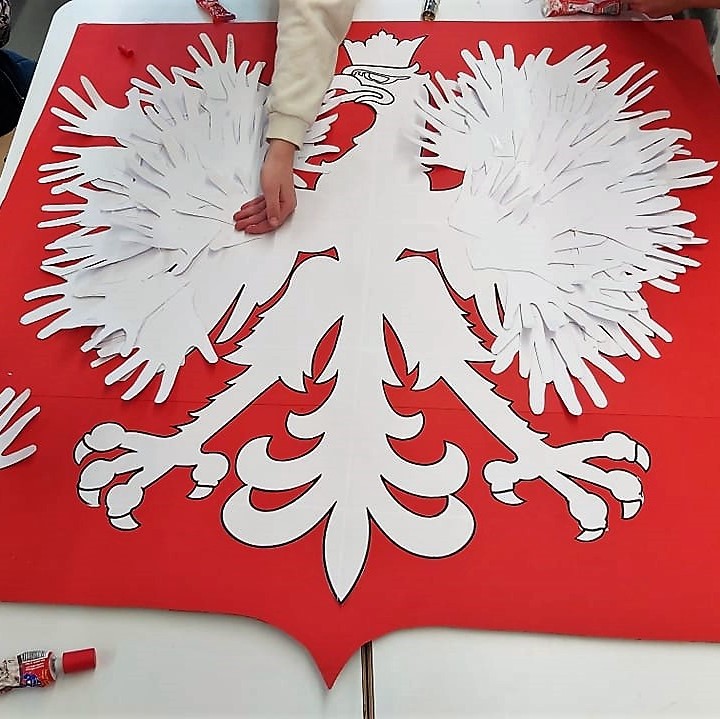 Handprint eagle - teamwork