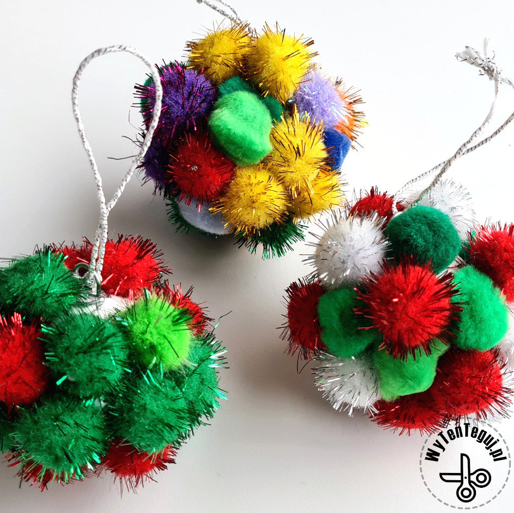 How to make Christmas bauble from pom poms