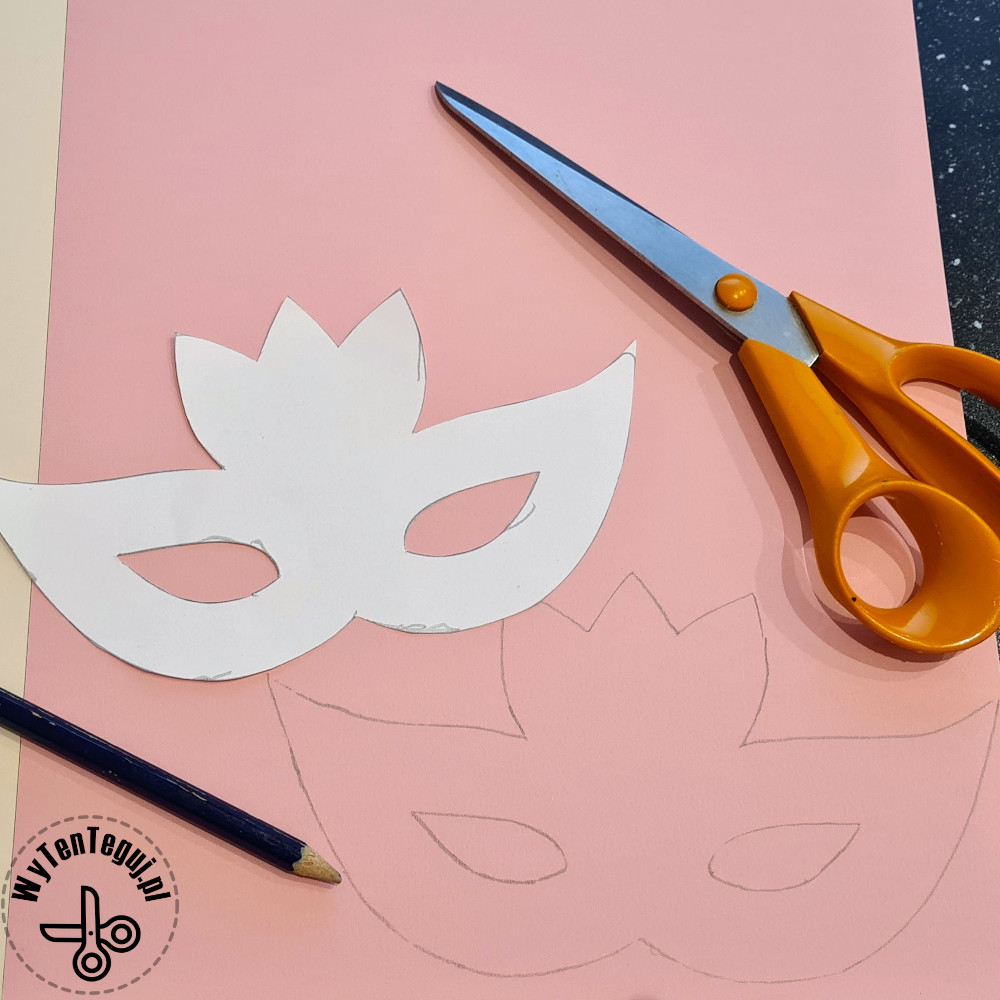 How to make a paper masquerade mask