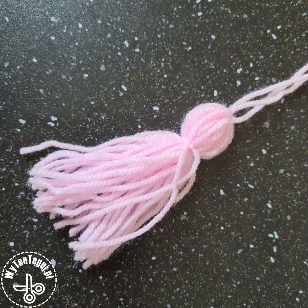 How to make yarn tassel?