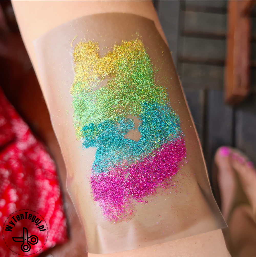 How to make a glitter tattoo