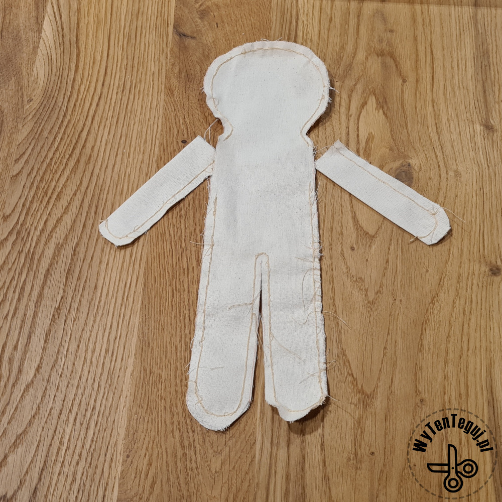 How to sew a fabric doll