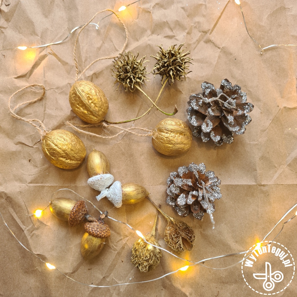 Natural Christmas tree decorations made of cones, nuts and acorns