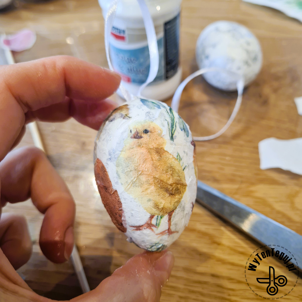 Jak zrobić wielkanocne jaja decoupage?