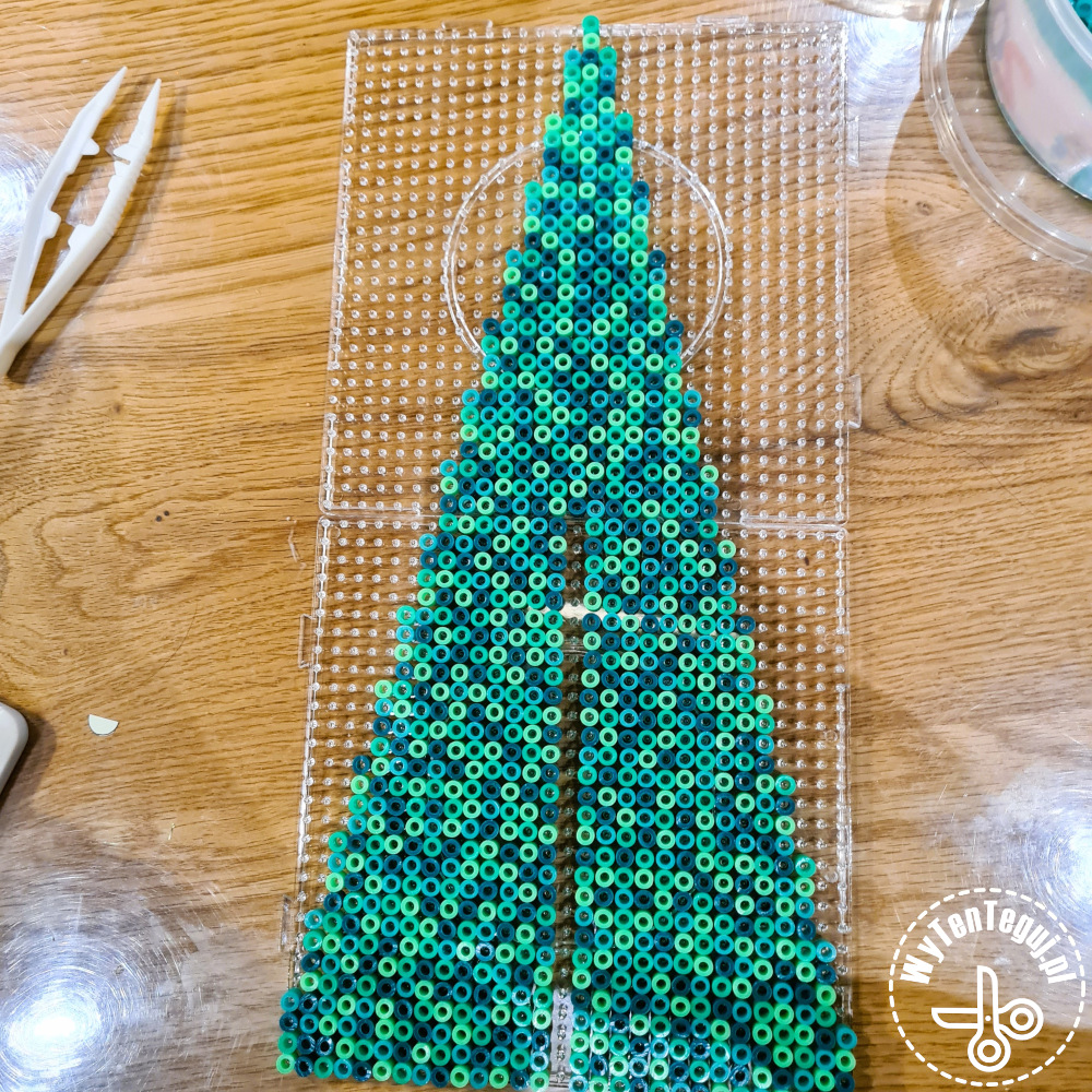 Iron bead Christmas tree 3D