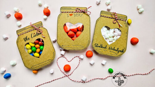 How to make a Valentine's Day card with sweets in a jar
