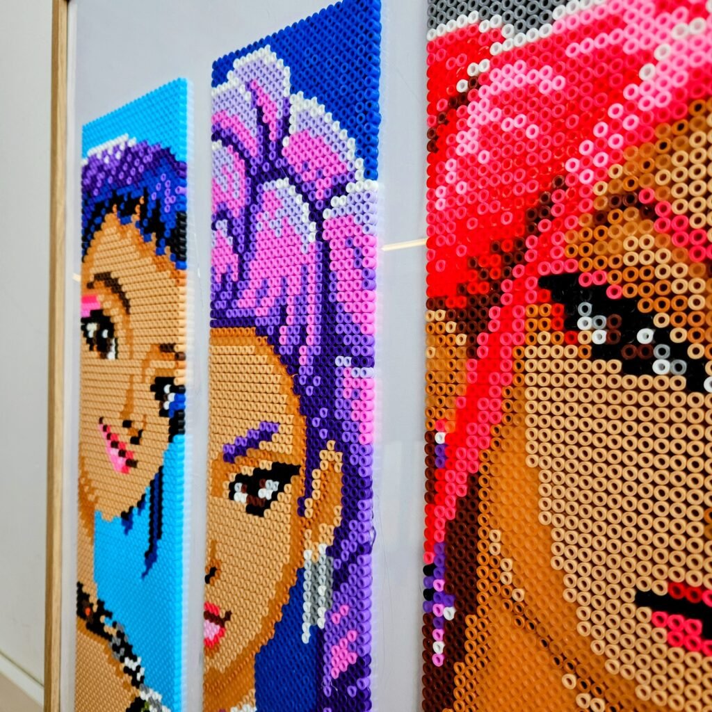 K-pop Demon Hunters z koralików do prasowania