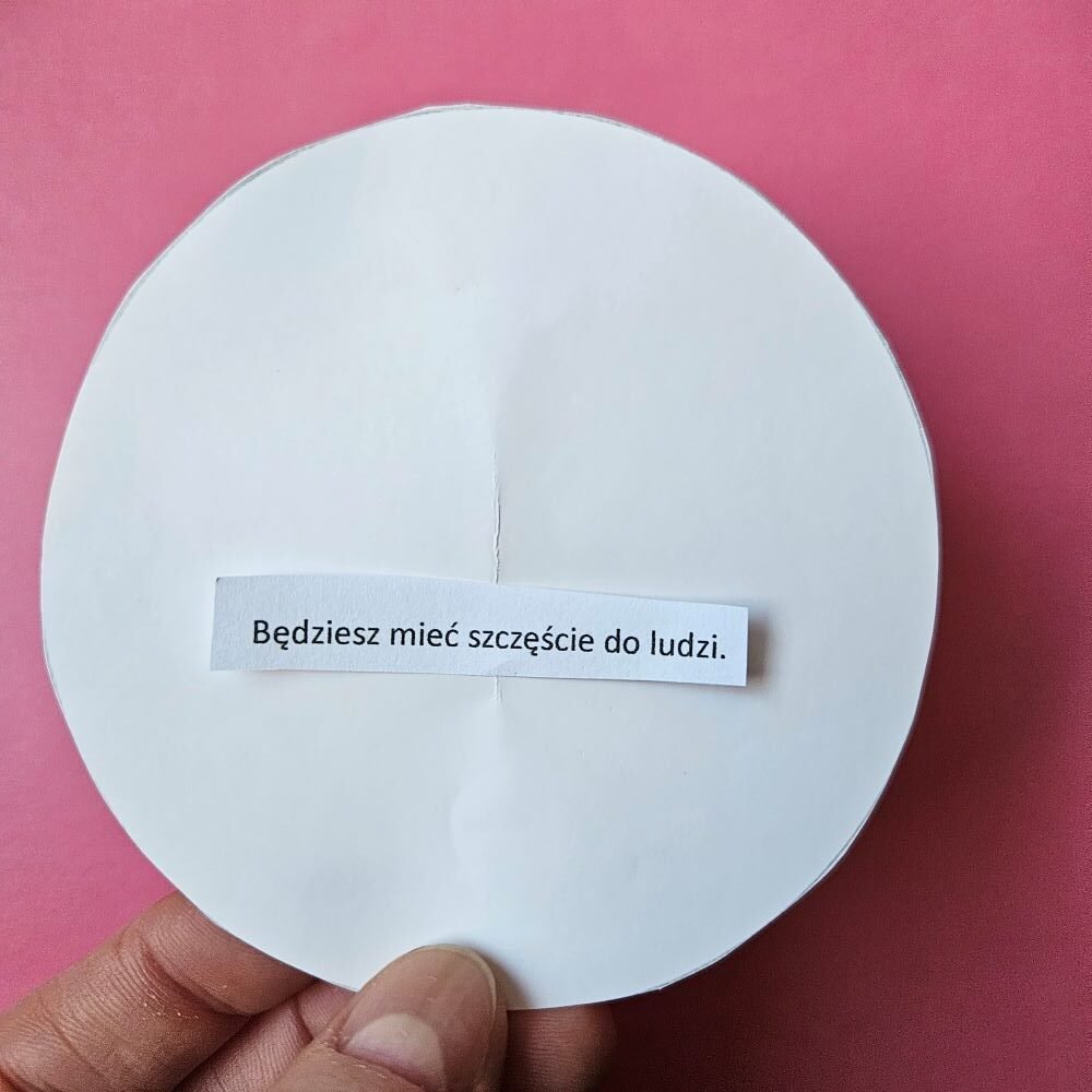 Jak zrobić ciasteczka w wróżbą